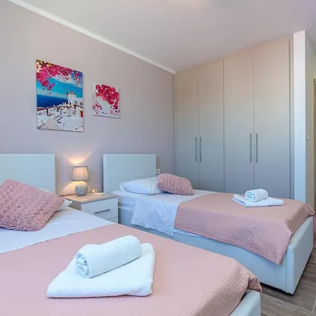 别墅 Terlevic Selina